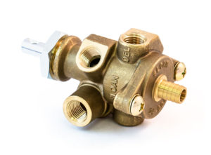 Tractor Trailer Park Valve with 2-Way Check Valve and Barbed Fitting