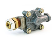 In-Line Quick Release Valve, 1/4″ (6.4mm) Delivery, 1/4″ (6.4mm) Input, 3/4″ (19.1mm) Fitting 2